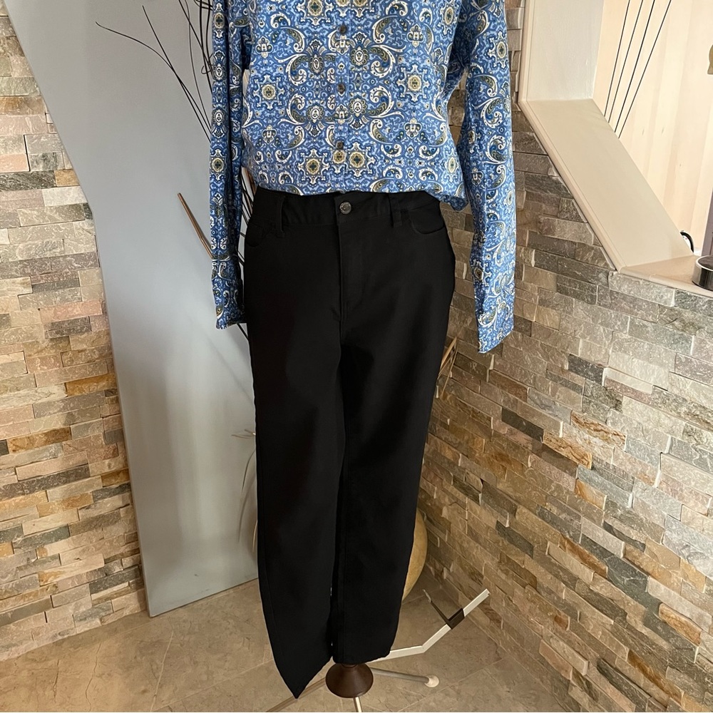 EUC Wax Jean Butt, I Love You straight flattering jeans